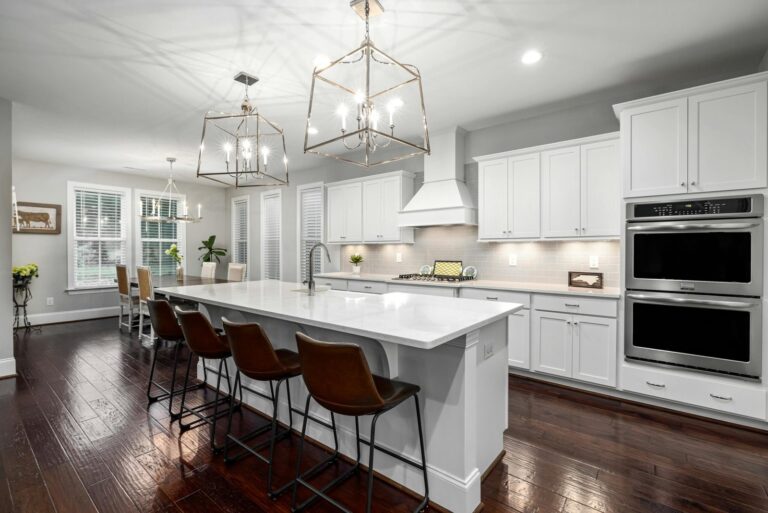Beautifully clean kitchen. The best cleaning services in the Upper East Side